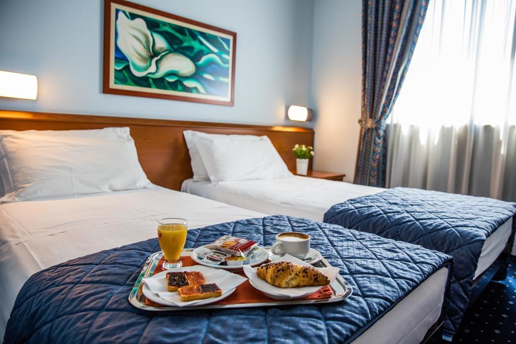 Hotel Glis San Mauro Torinese Eksteriør bilde